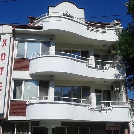 Hotel Zora Видин Екстериор снимка