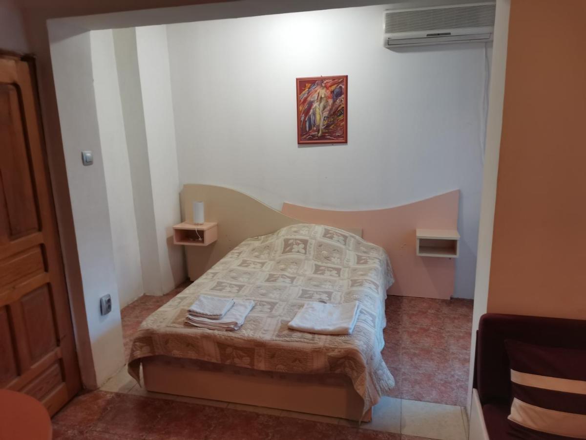 Hotel Zora Видин Екстериор снимка