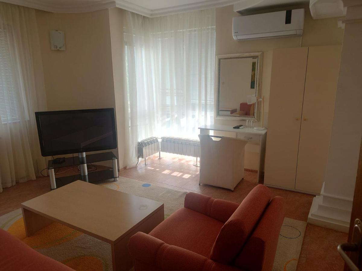 Hotel Zora Видин Екстериор снимка
